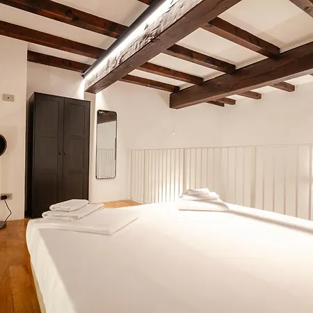 Hermathena Apartamento