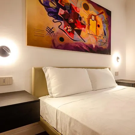 Hermathena * Bologna