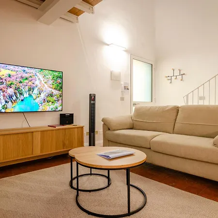 Hermathena * Bologne